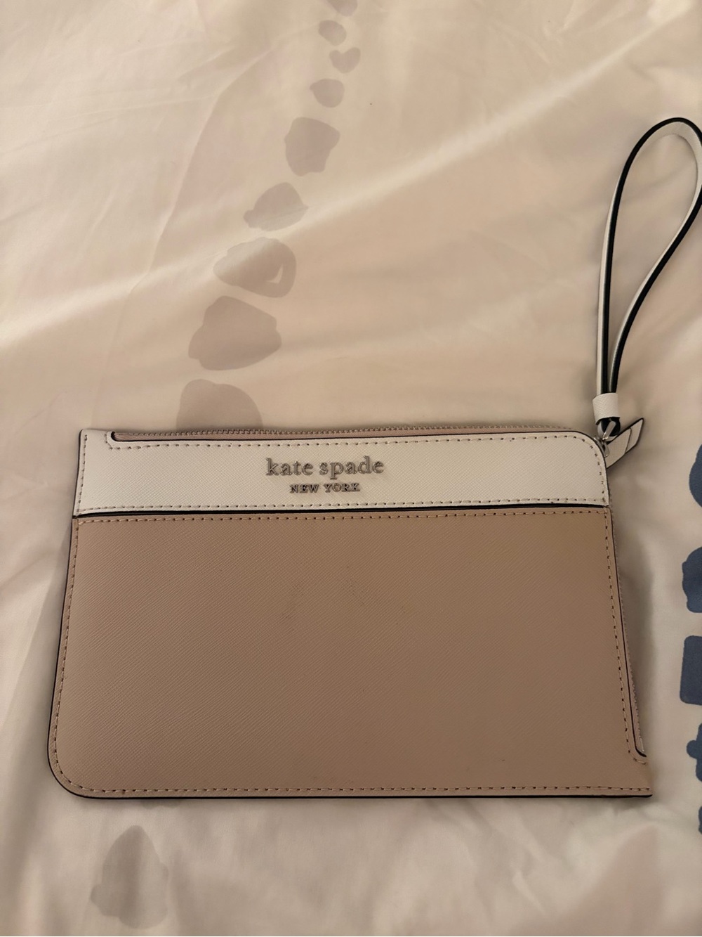 kate spade Beige and White Two-Tone Saffiano Wristlet